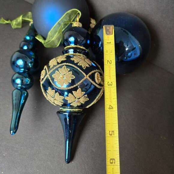Frontgate Blue Glass Ornament Set of 4 Handblown Finial & Ball Ornaments Holiday - Picture 8 of 10